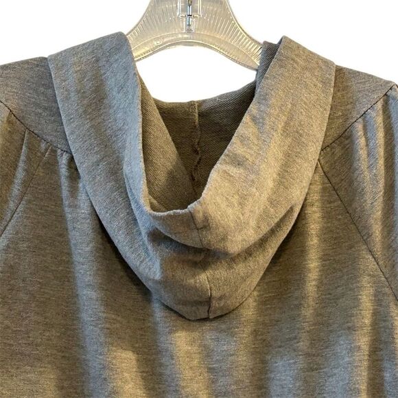 Wet Seal Women's Gray Hooded Button-Up Cardigan Sweater Size M - Picture 11 of 16